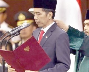 Jokowi sworn in